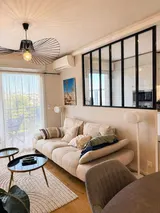 Flat Corniche Fahnestock in Saint-Laurent-du-Var