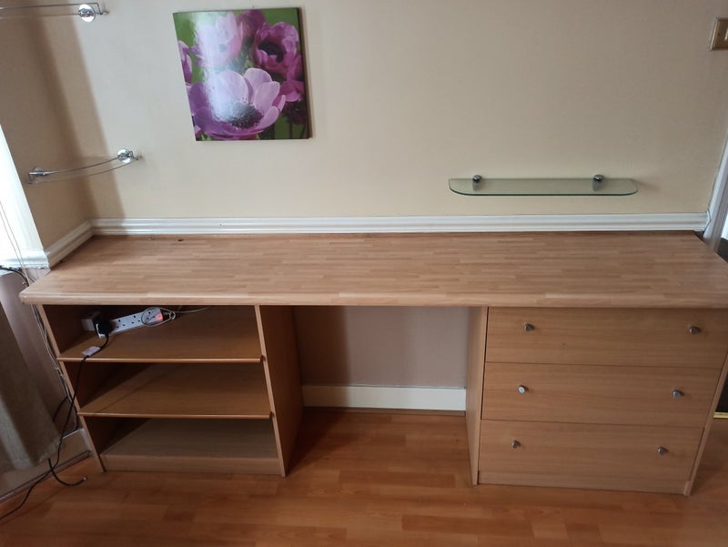 Room Berkeley Road in Greater London