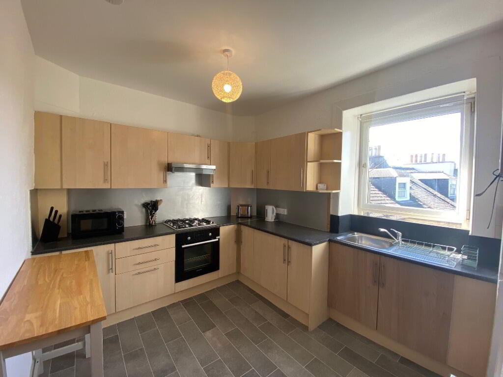 Flat New Mart Road in City of Edinburgh