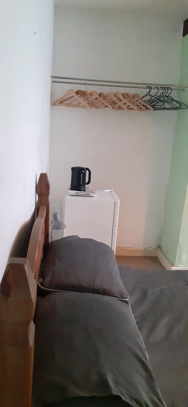 Room Lees Road in Oldham