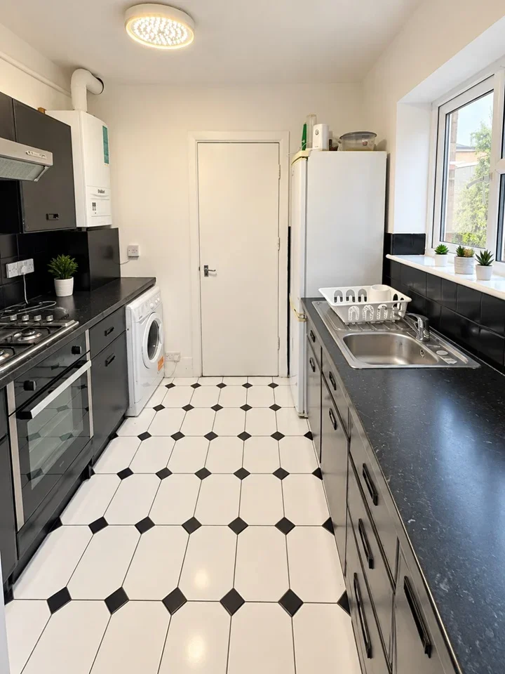 Room Village Way in Greater London