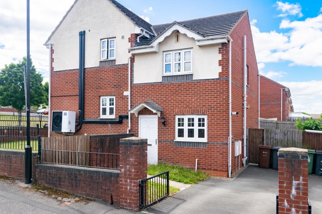 House Cartmell Court in Leeds