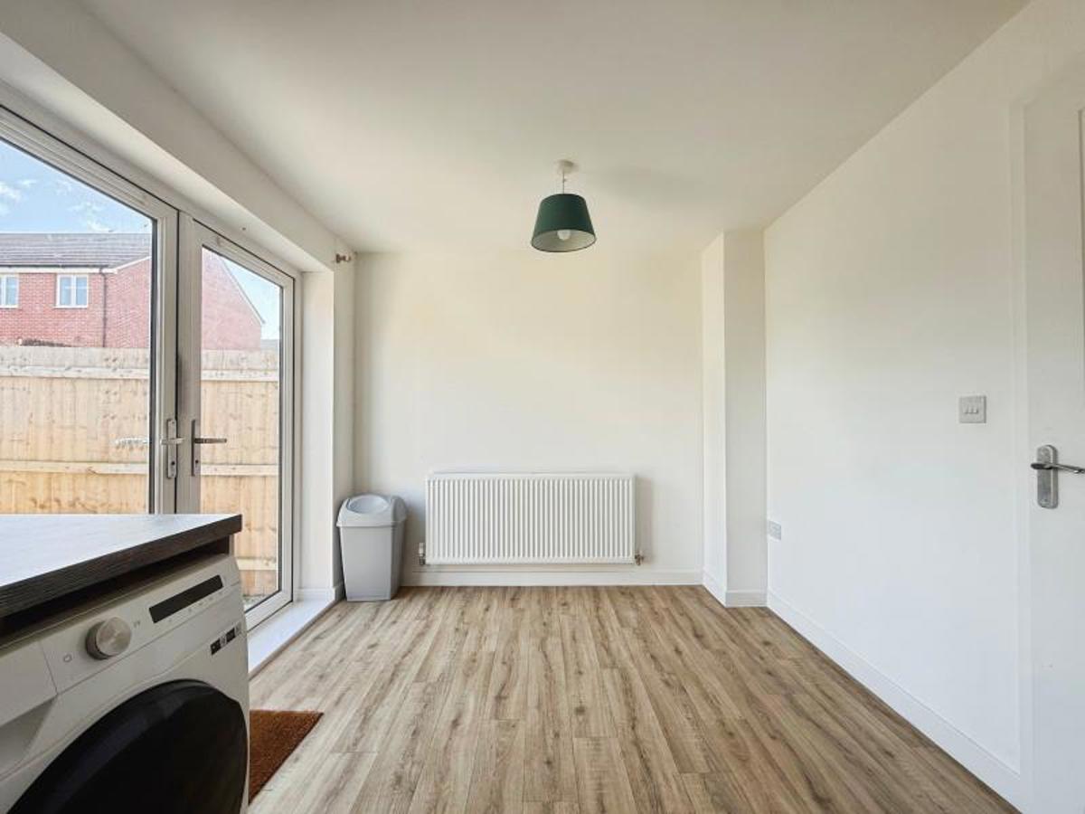 House Rose Close in Bristol