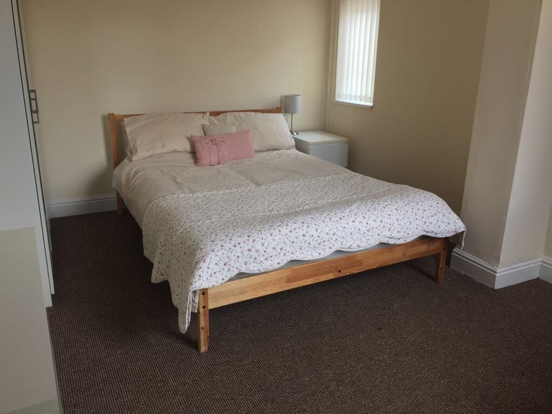 Room Claridge Road in Stoke-on-Trent