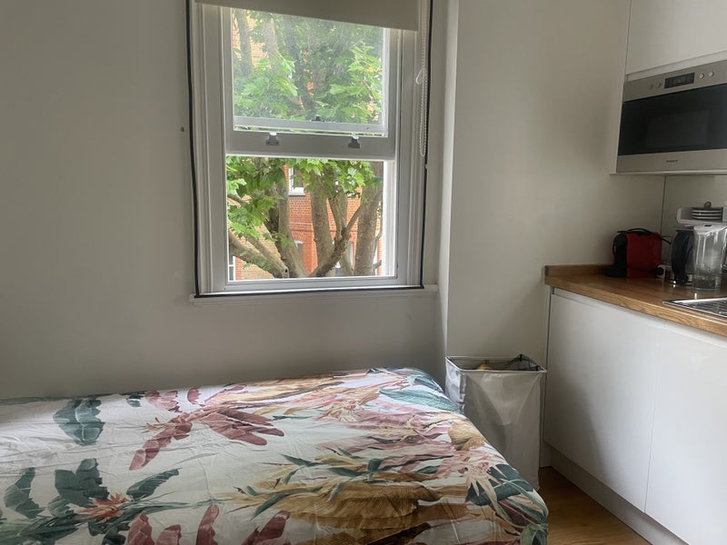 Flat Nevern Square in Greater London