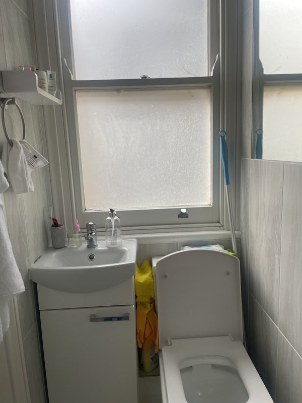 Flat Nevern Square in Greater London