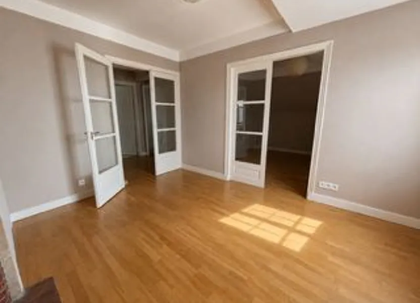 Appartement Rue Jacques de Guehengnies à Beauvais
