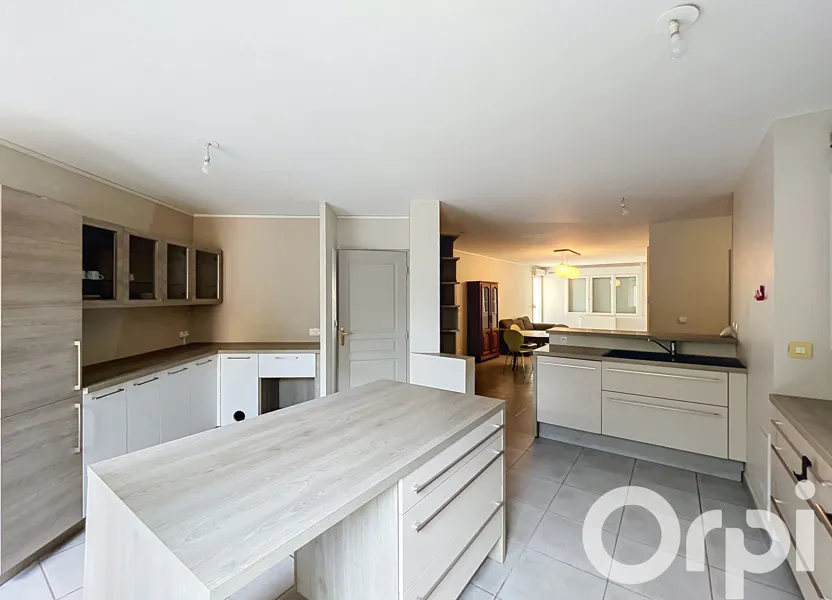 Appartement Rue Jean Jaurès à Villeurbanne