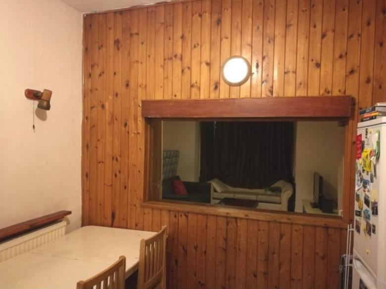 Room York Road in Greater London