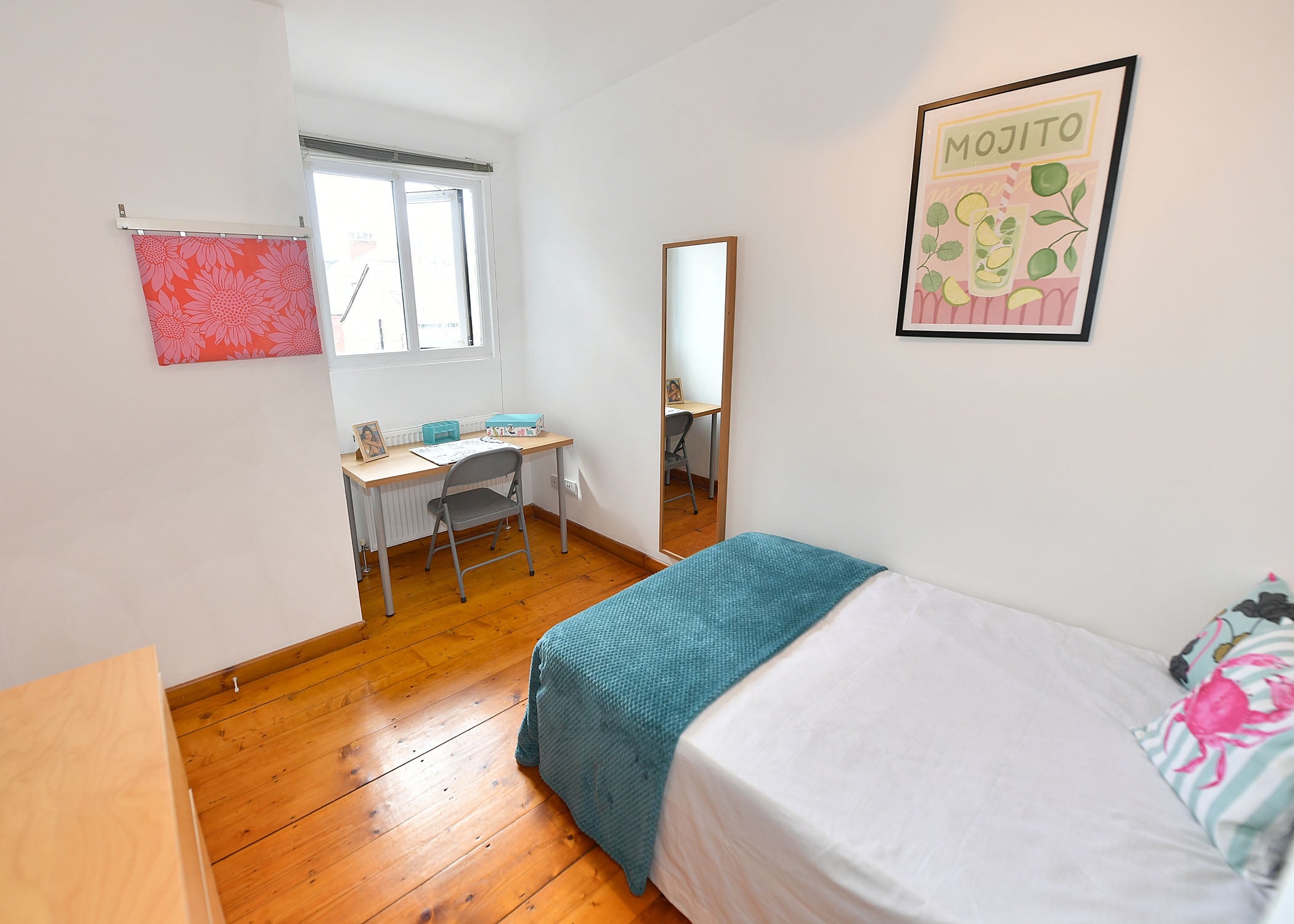 Room Moseley Road in Manchester