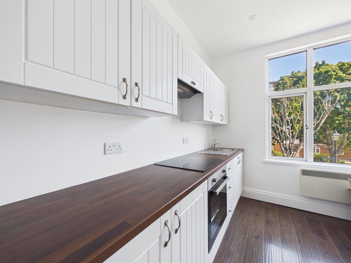Flat Outram Road in Portsmouth
