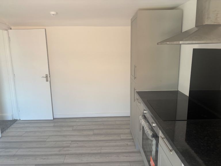 Flat Scarisbrick Street in Southport