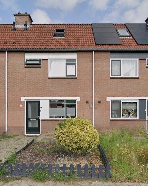 House for rent: Coba Kellingstraat 7, Hengelo for €1,200