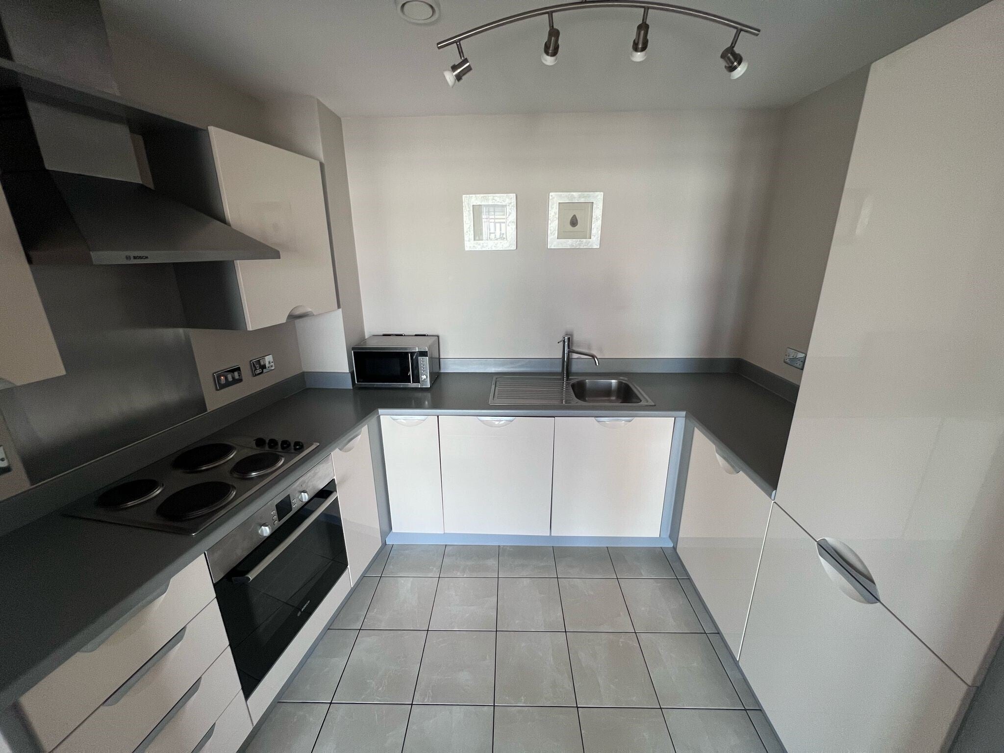 Flat Longleat Avenue in Birmingham