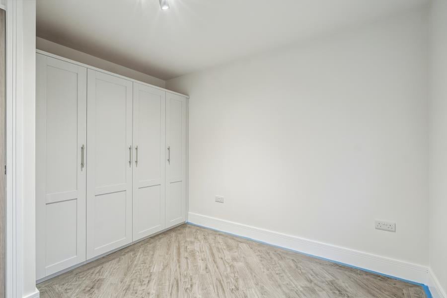 Flat Windermere Close in Three Rivers