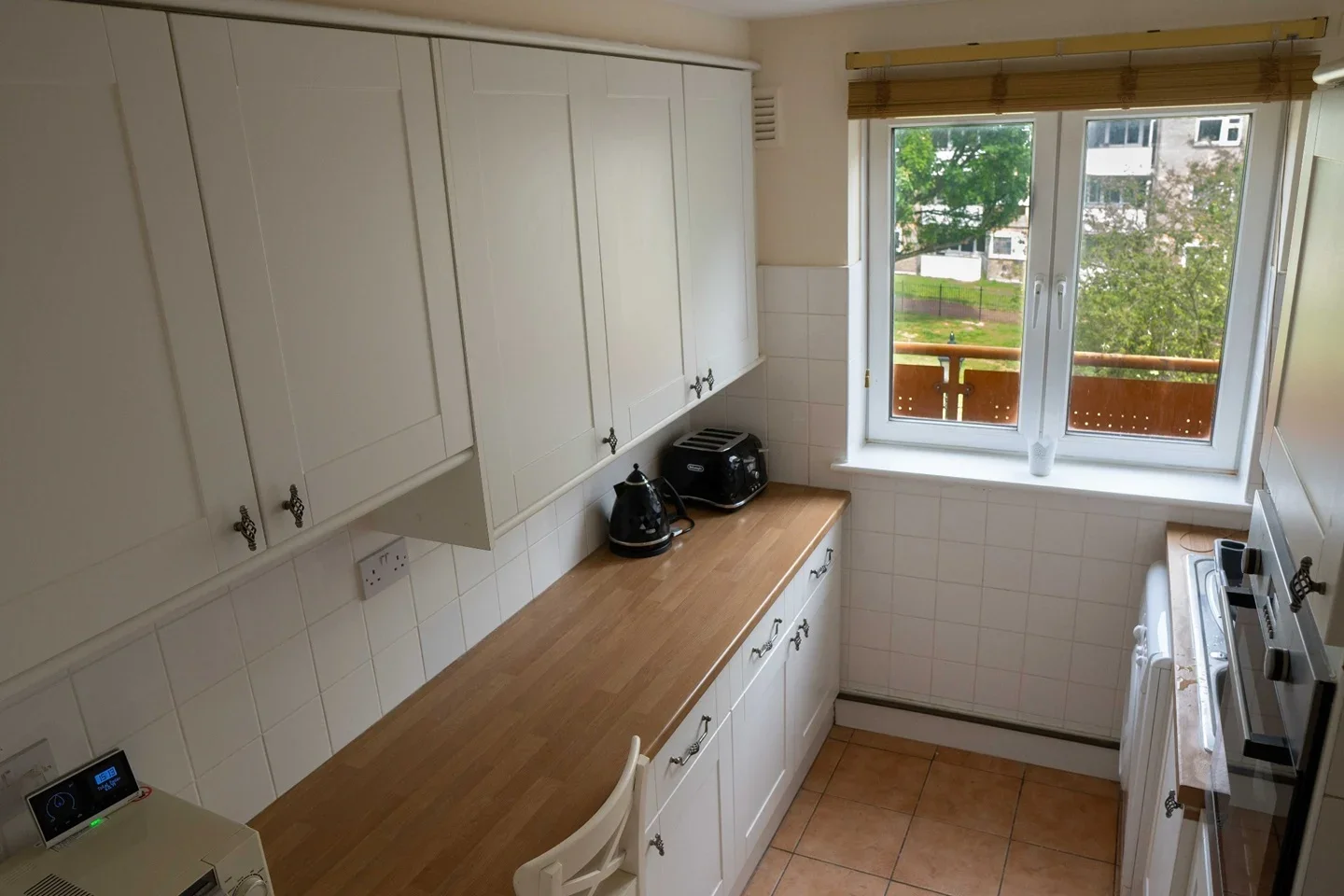 Room Southwark Park Road in Greater London
