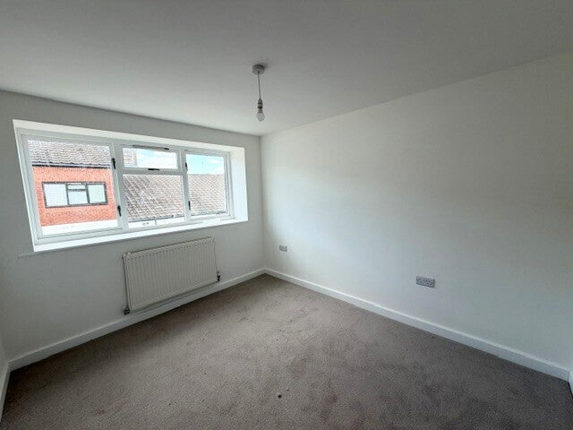 Flat Walker Avenue in Milton Keynes