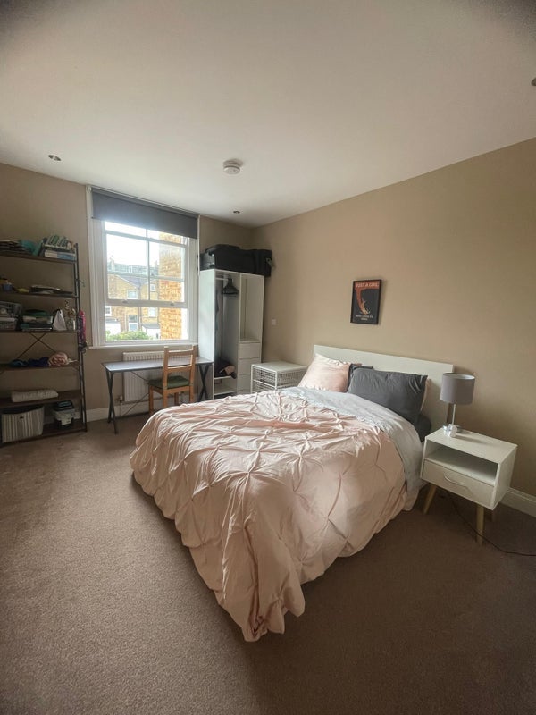 Room Hercules Street in Greater London