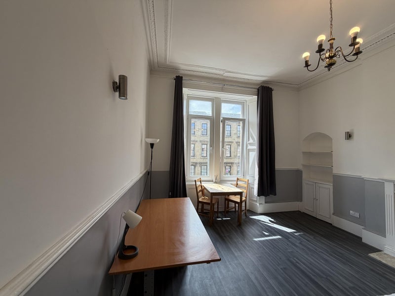 Room Derby Terrace Lane in Glasgow