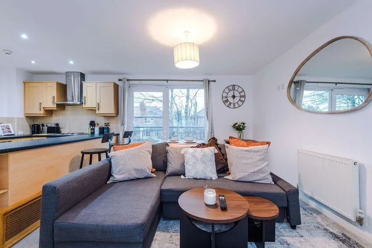 Flat Romana Square in Trafford