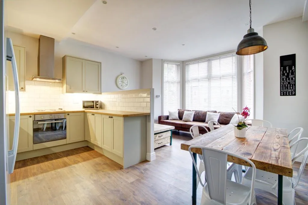 Flat Charleston House in Nottingham