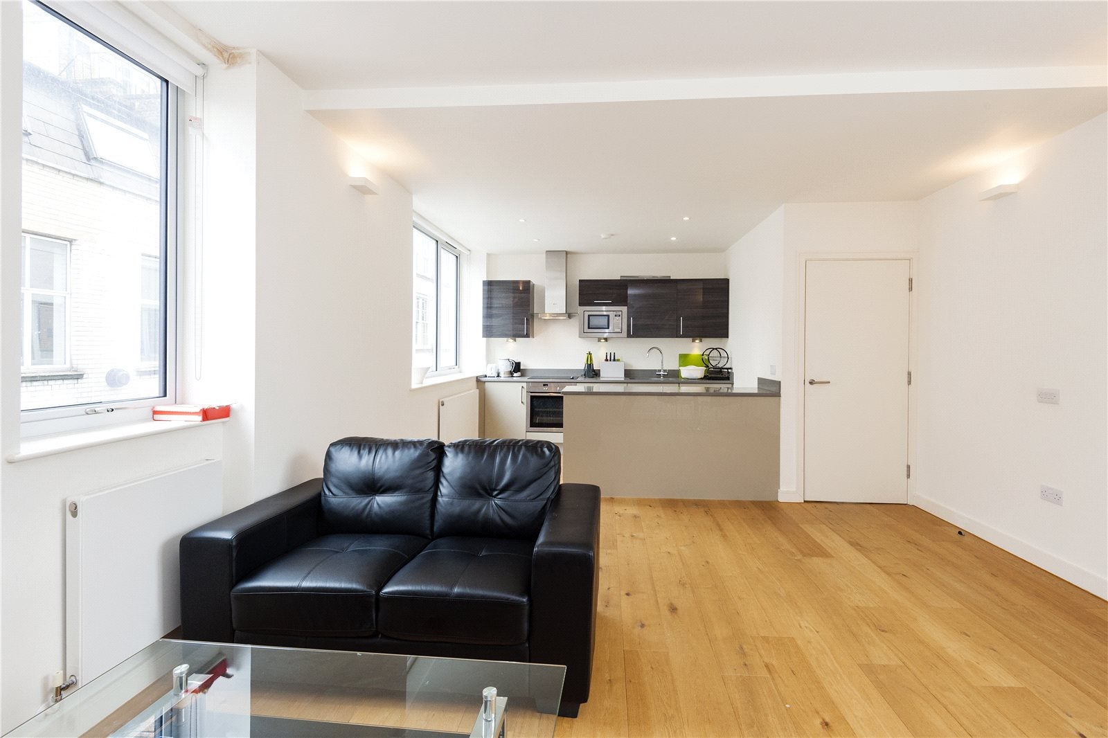Flat Baltic Street East in Greater London