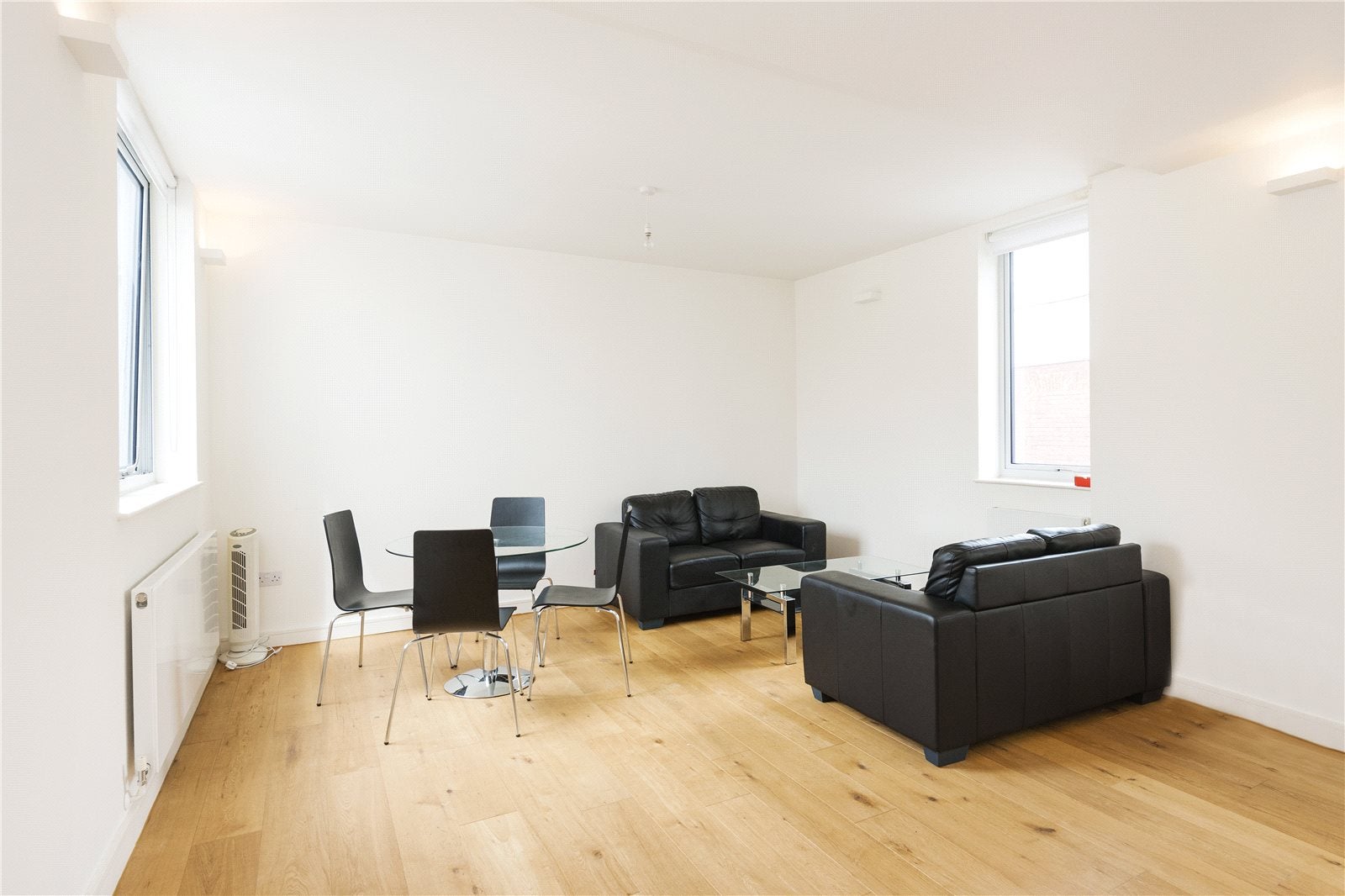 Flat Baltic Street East in Greater London
