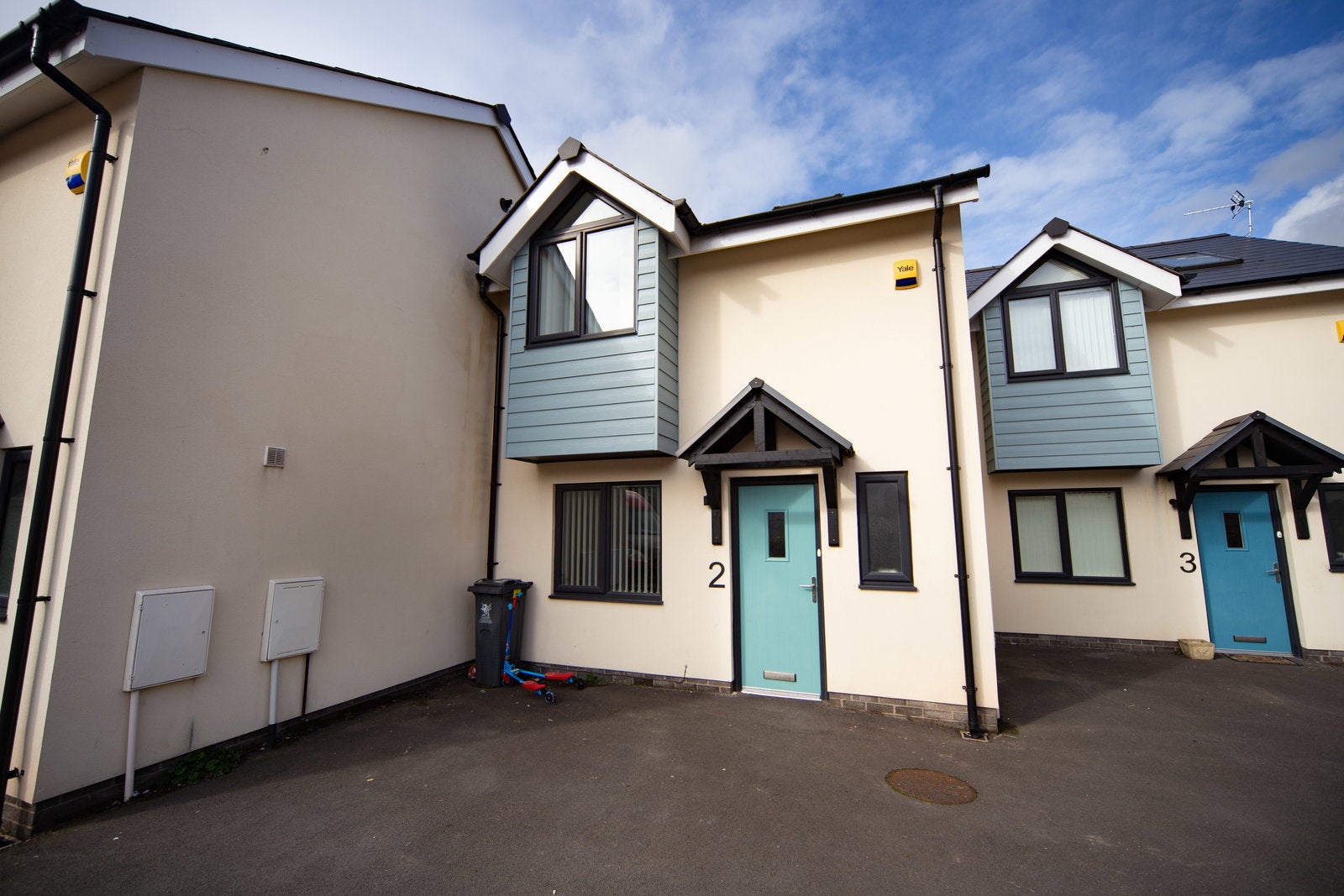 House Moorland Road in Cardiff