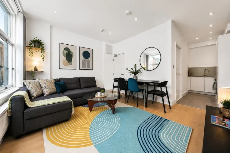 Flat Oxford Street in City of Westminster