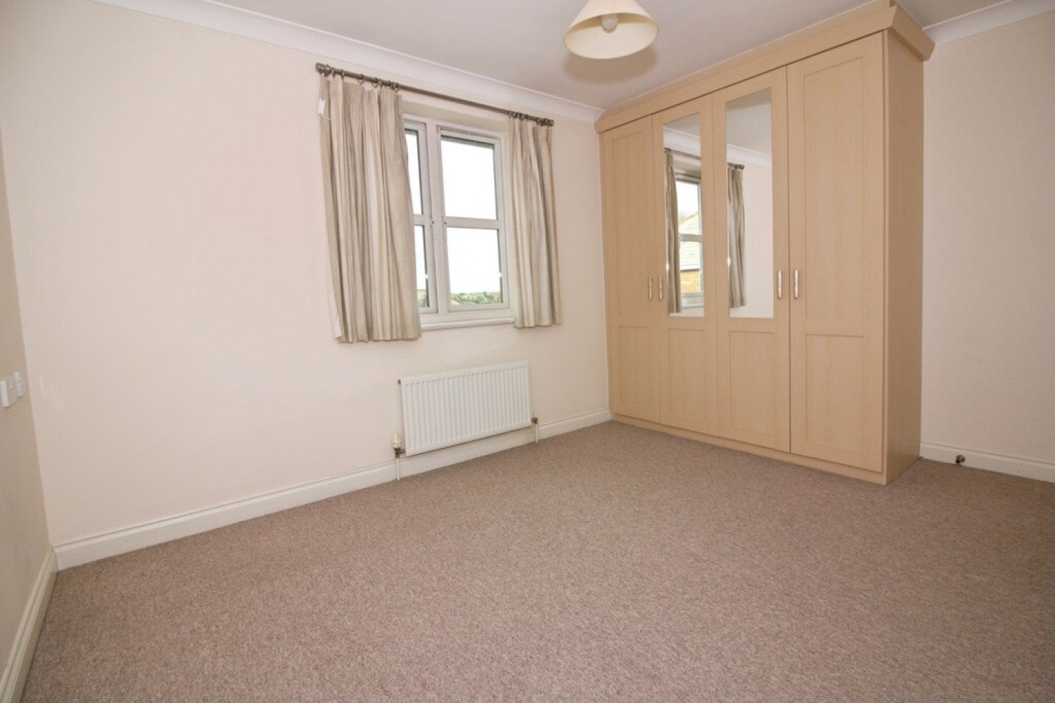 Flat Hillcroft Close in New Forest