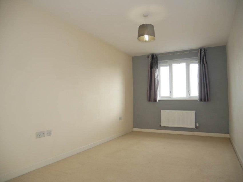 Flat Ward View in Chatham