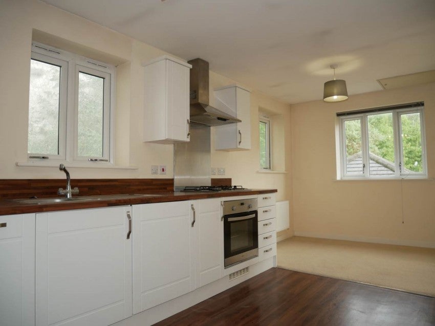 Flat Ward View in Chatham