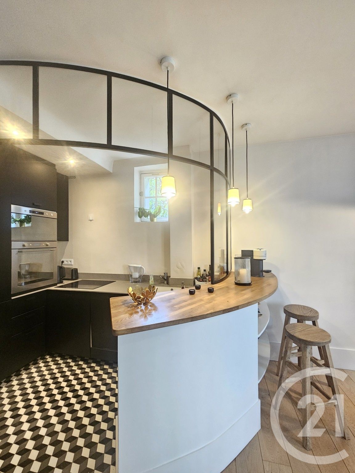 Flat Rue Cortambert in Paris