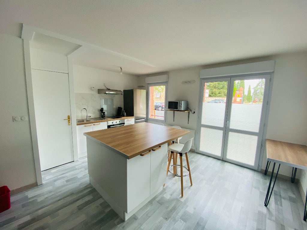 Flat Rue du Docteur Laurent Camboulives in Albi