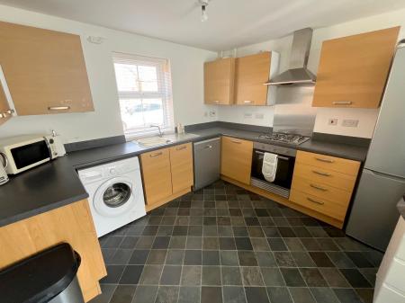 Flat Hornbeam Drive in Grimsby