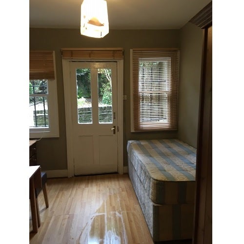 Room Holland Road in London