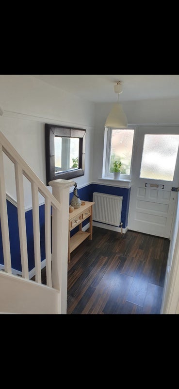 Room Banstead Gardens in Greater London