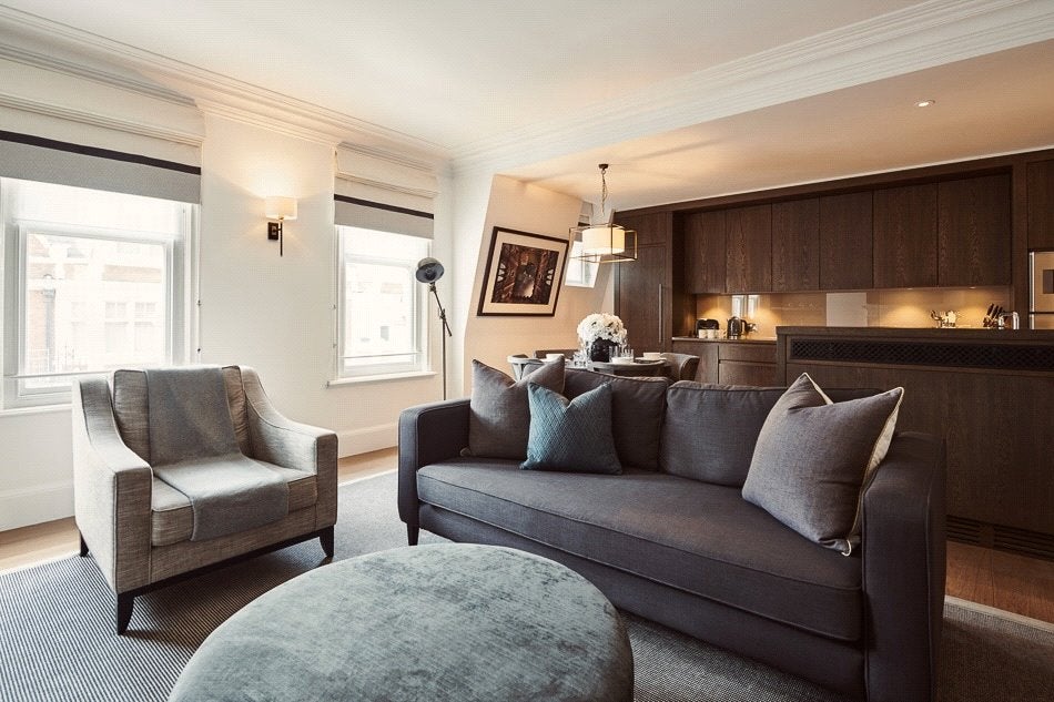 Flat Duke Street in City of Westminster