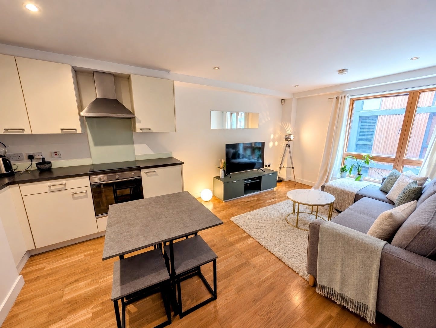 Flat Worsley Street in Manchester