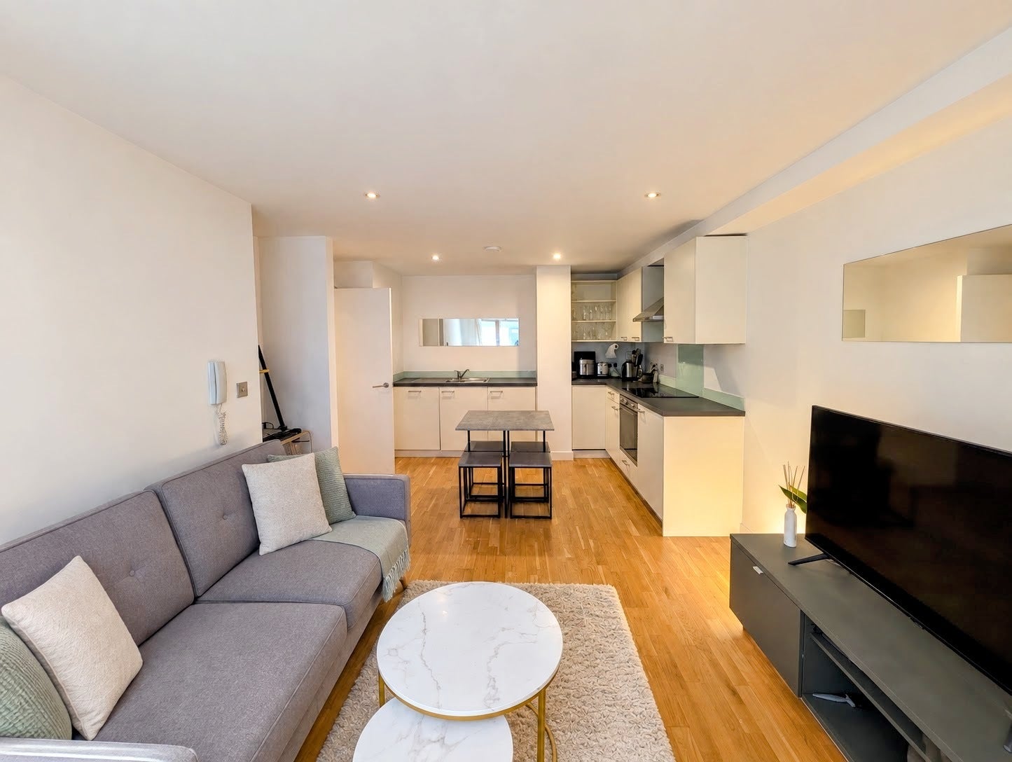 Flat Worsley Street in Manchester