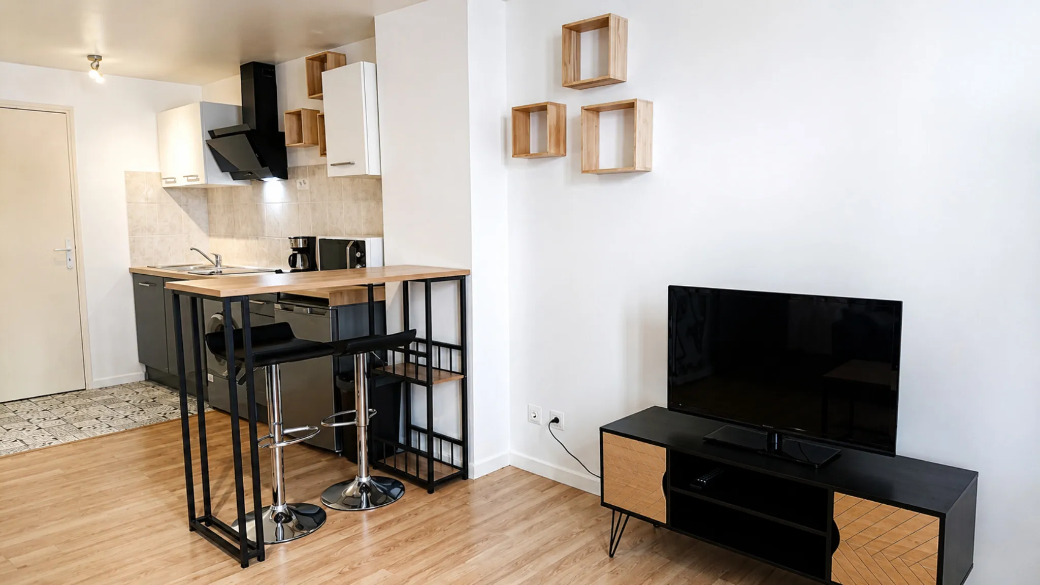 Flat Rue Francis Marcero in Narbonne