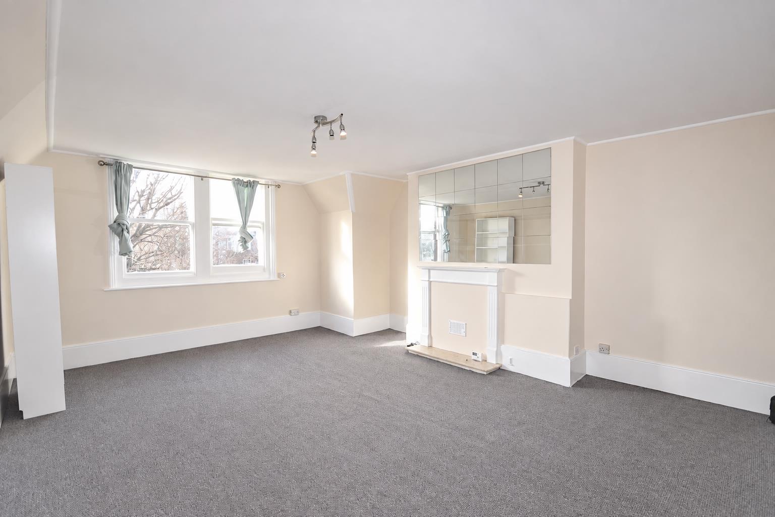 Flat Devonshire Place in Eastbourne