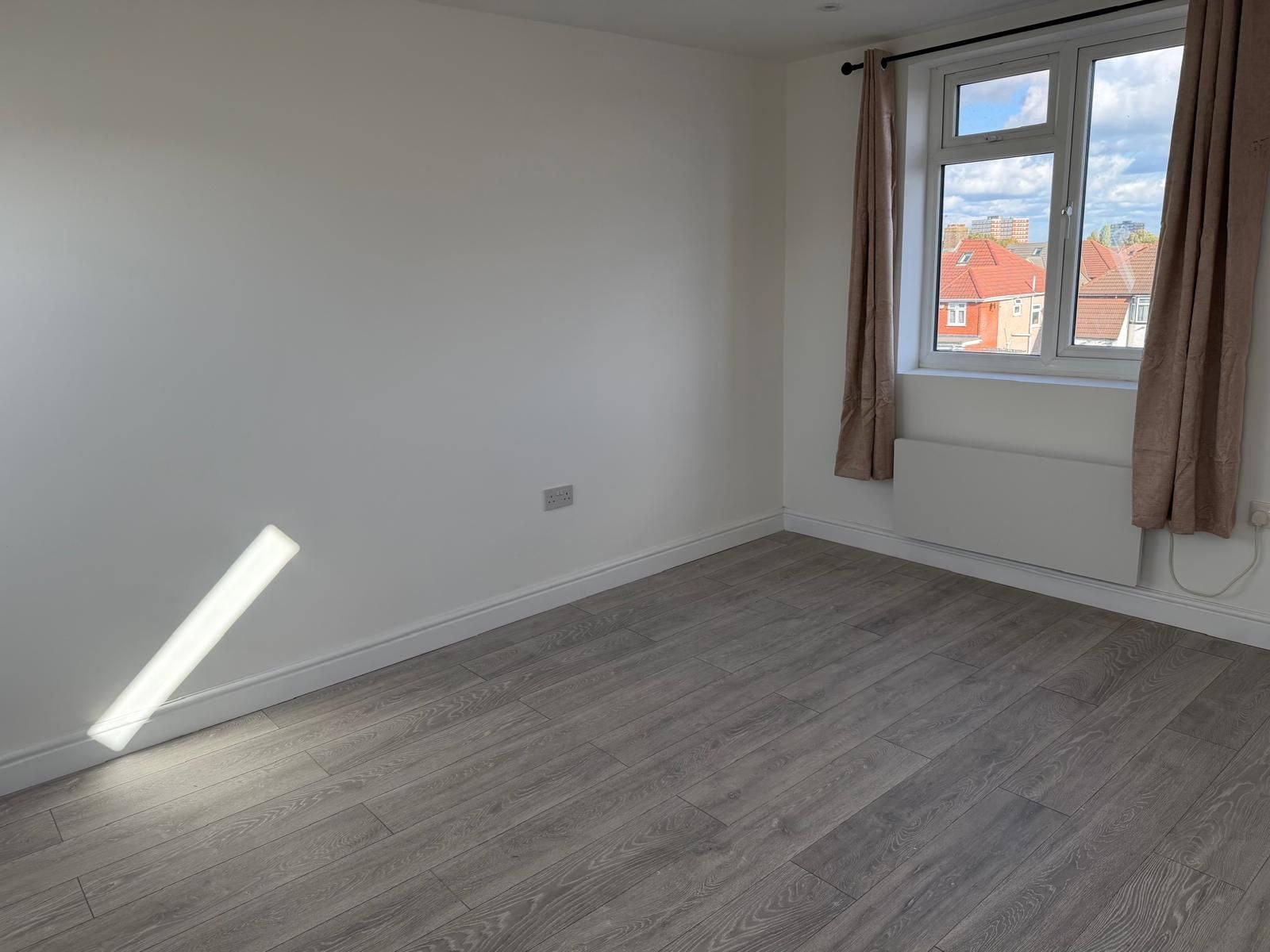Flat Stamford Close in Greater London