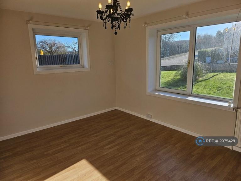 Flat Garthdee Drive in Aberdeen City
