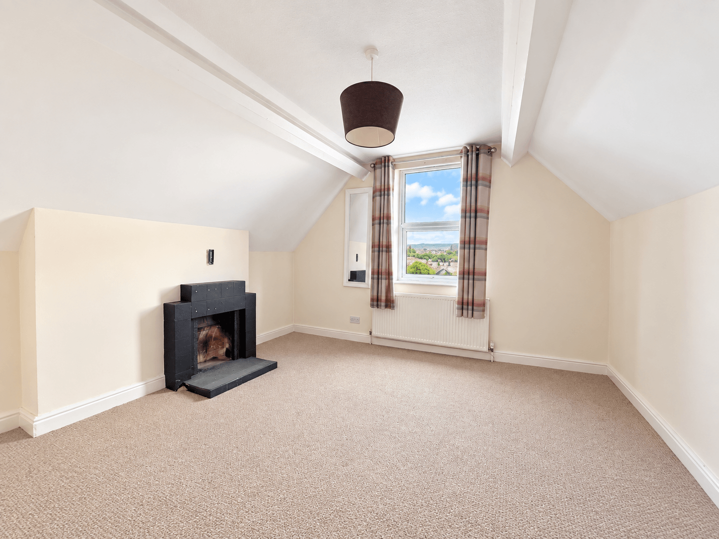 Flat South View Terrace in Leeds