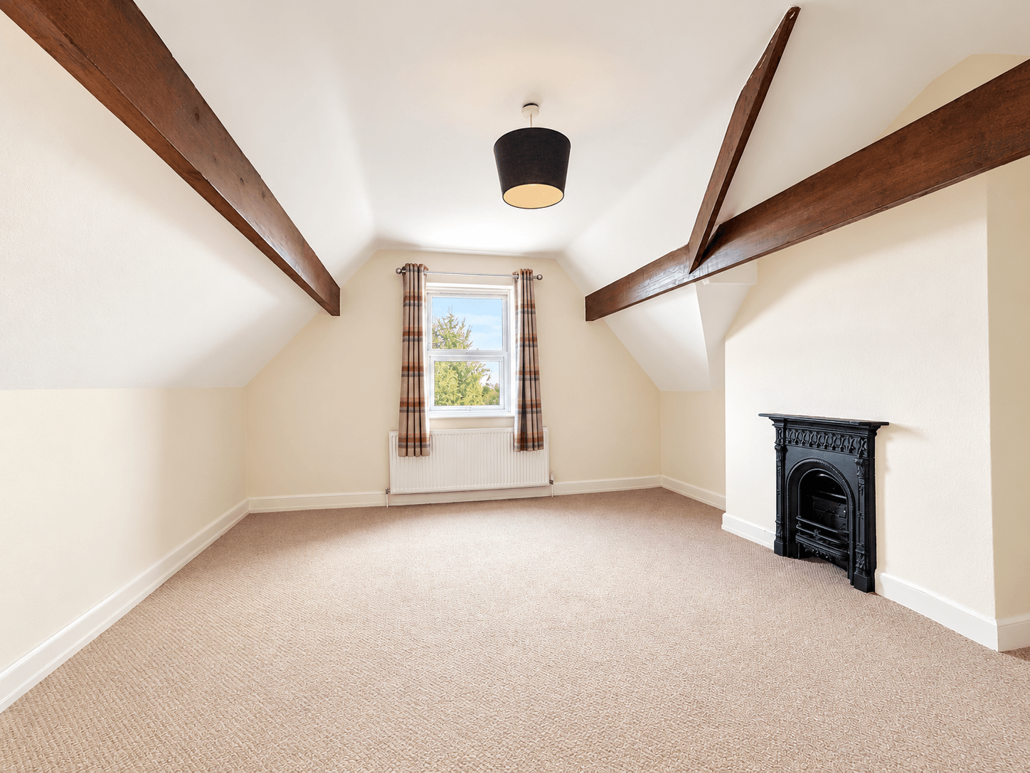 Flat South View Terrace in Leeds