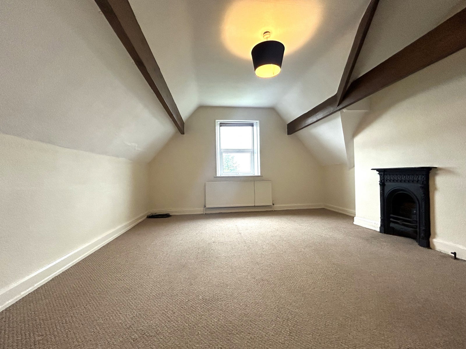 Flat South View Terrace in Leeds