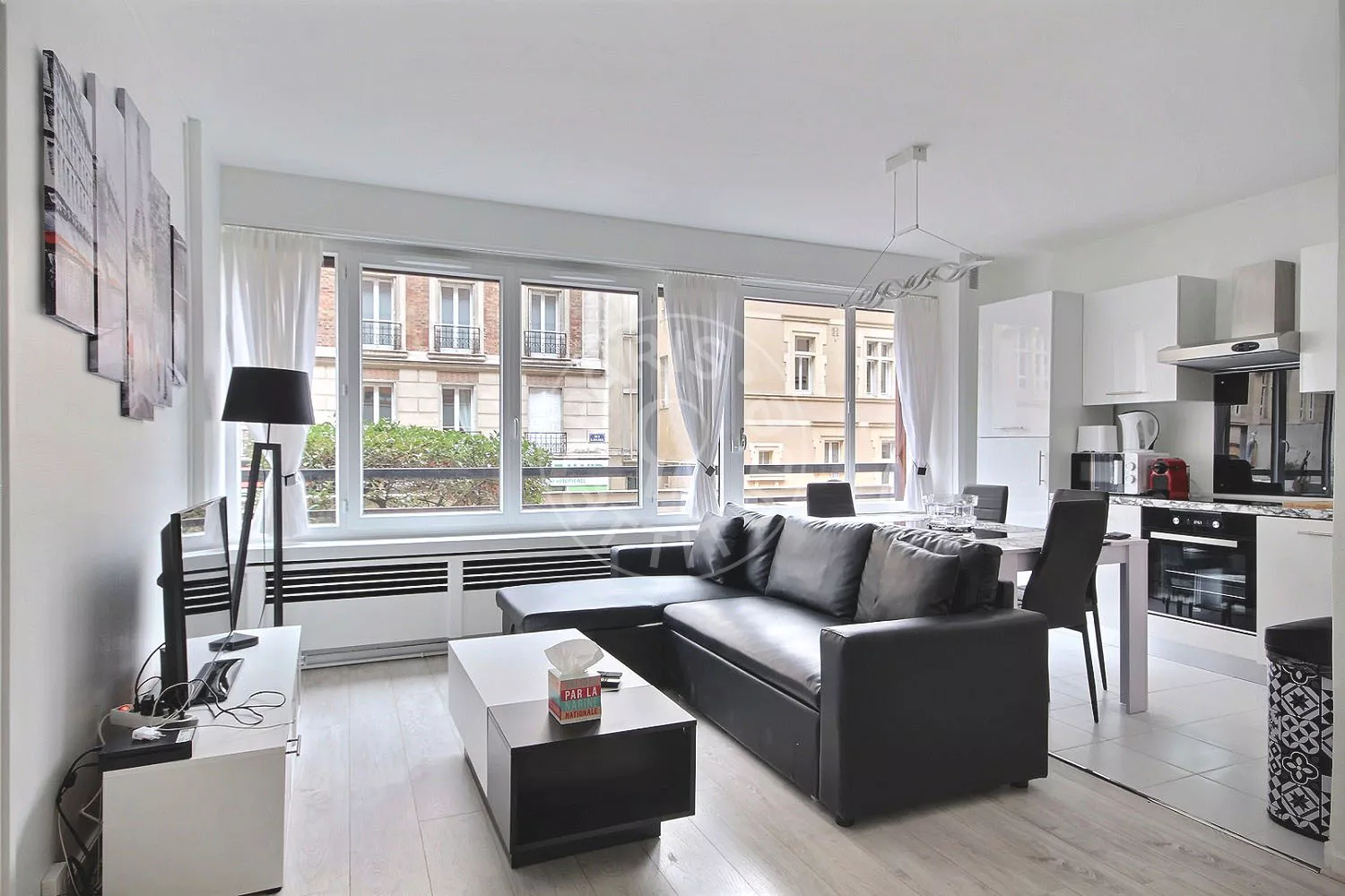 Appartement Rue Laugier à Paris