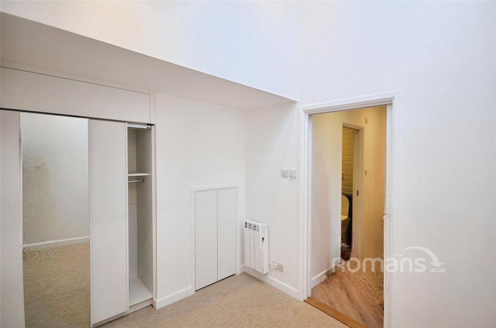 Flat Upton Park in Slough