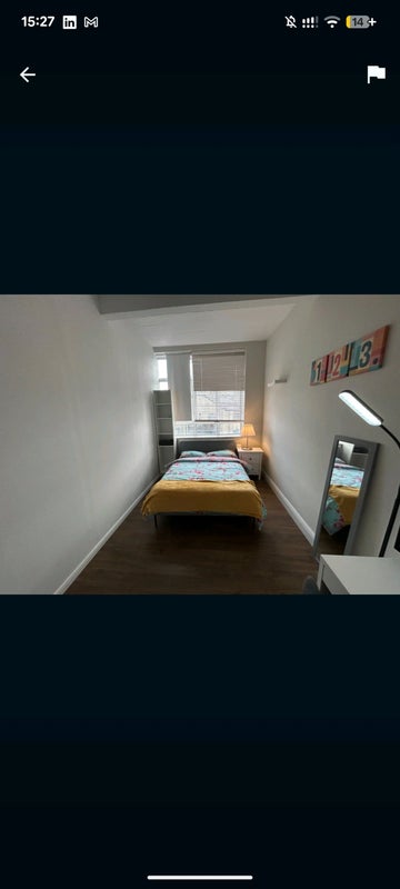 Room Dingley Road in Greater London